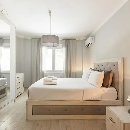 Apartment With Garden